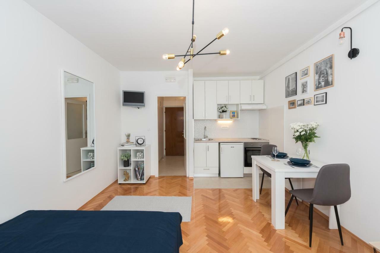 Apartment Var Split Eksteriør bilde